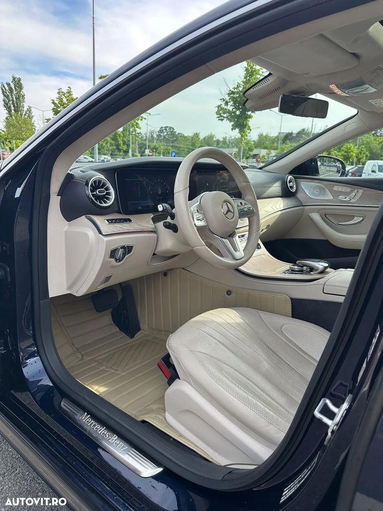Mercedes-Benz CLS - 25