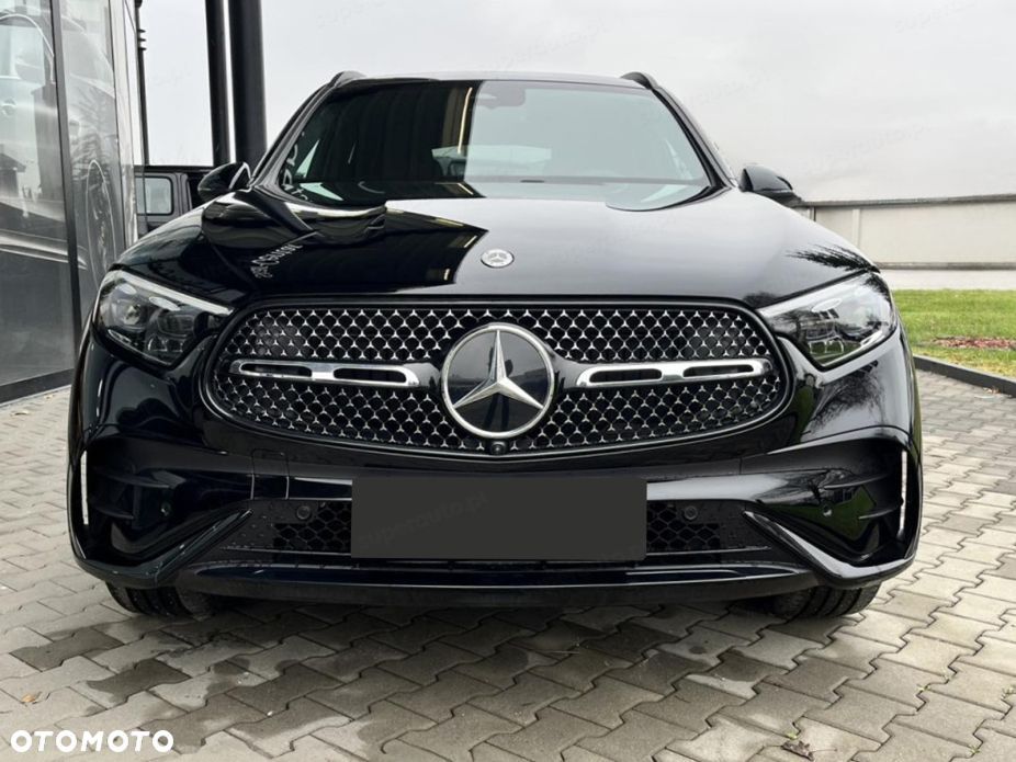 Mercedes-Benz GLC - 2