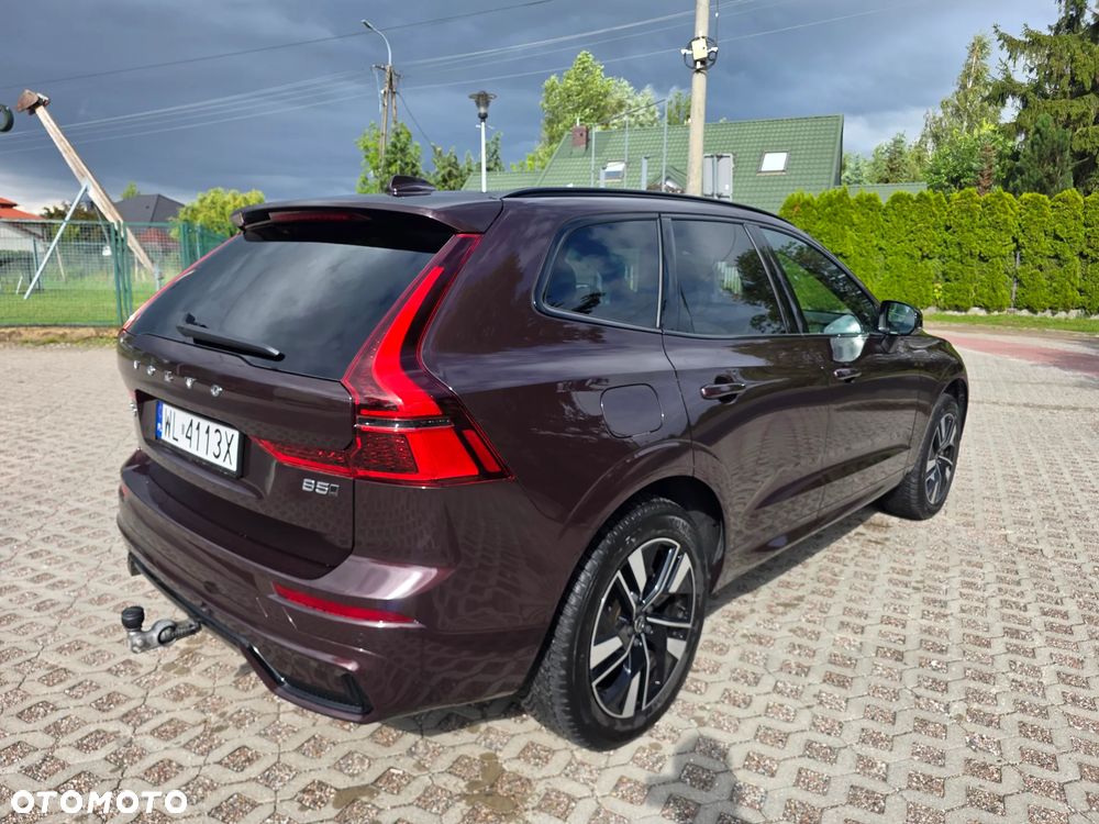 Volvo XC 60 B5 B AWD Plus Dark - 9