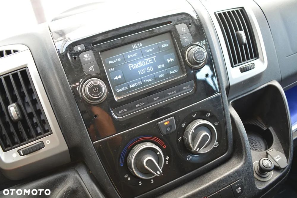 Fiat Ducato 2,3 MuliJet 130KM średniak - 17