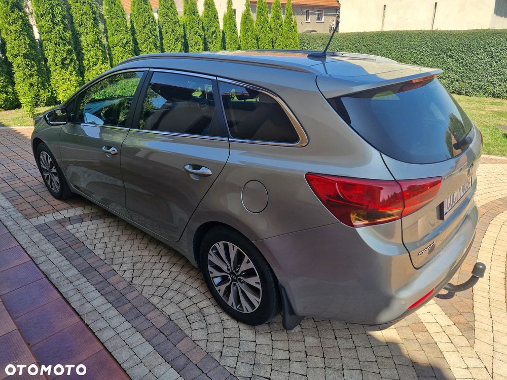 Kia Ceed 1.6 CRDi L - 6