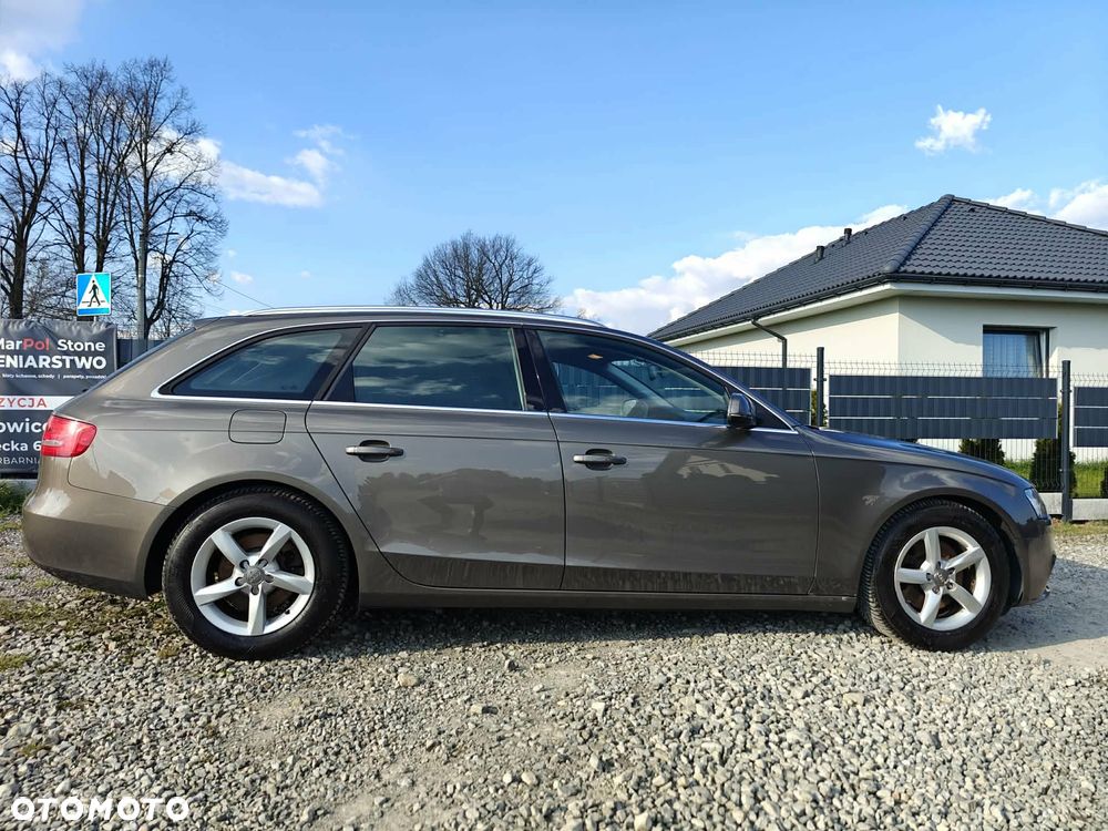 Audi A4 Avant 2.0 TDI ultra DPF Ambiente - 8