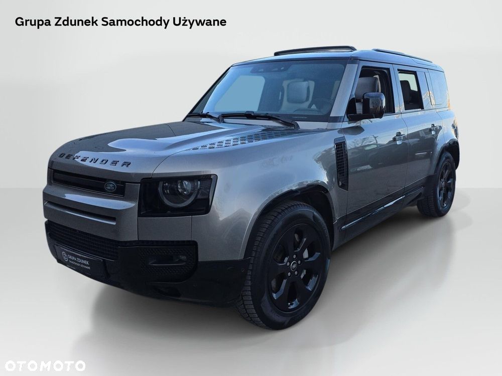 Land Rover Defender - 1