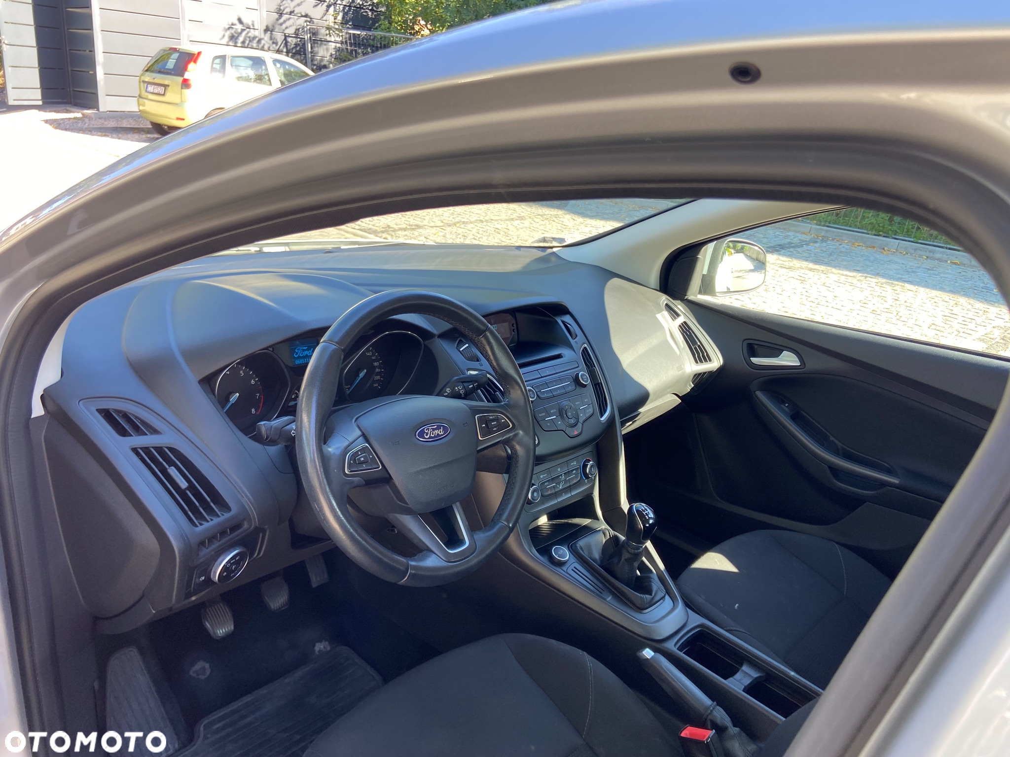 Ford Focus 1.6 Trend - 6