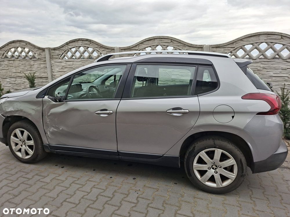 Peugeot 2008 BlueHDi 100 STOP & START Style - 2