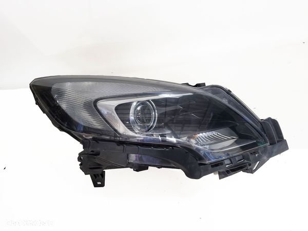 OPEL ZAFIRA C 2012- PRAWA LAMPA KOMPLETNA EUROPA