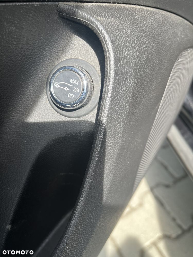 Opel Insignia 1.6 SIDI Turbo - 6