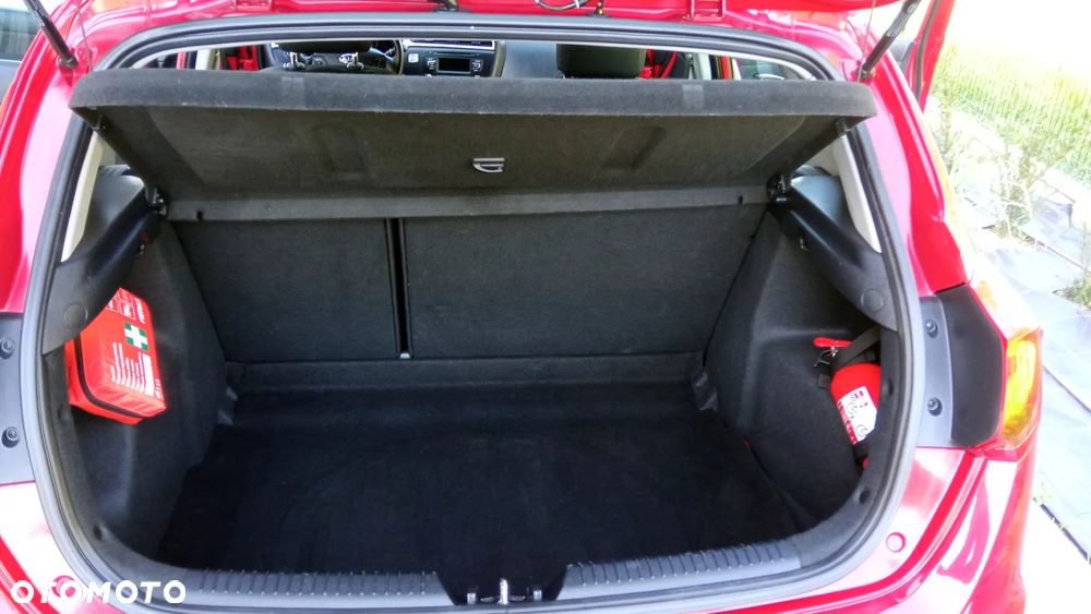 Kia Ceed - 22