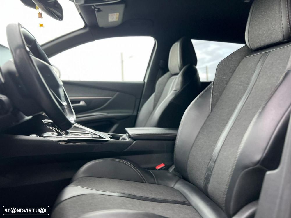 Peugeot 5008 1.5 BlueHDi GT Line EAT8 - 6