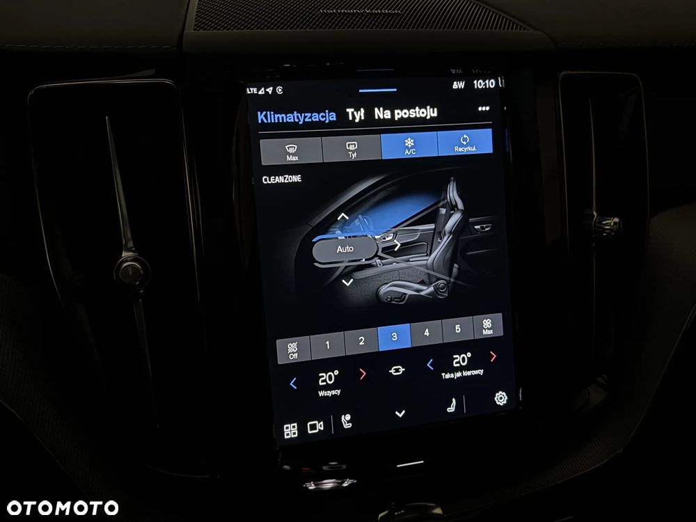 Volvo XC 60 B4 D AWD Geartronic RDesign - 32