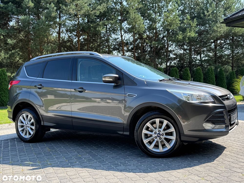 Ford Kuga 2.0 TDCi 2x4 Titanium - 9