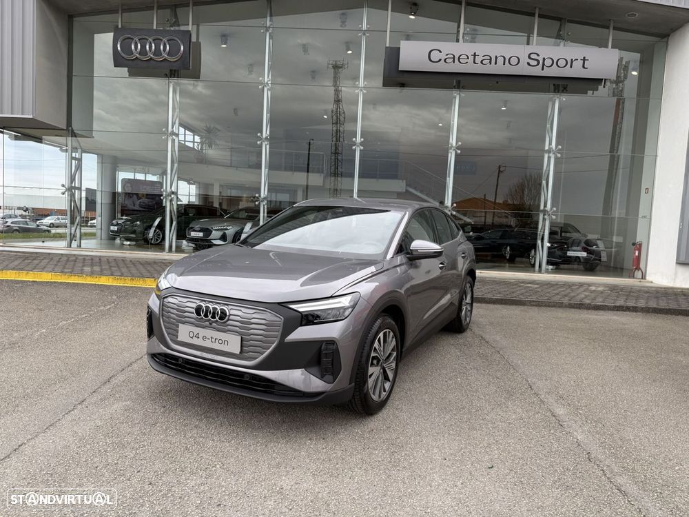 Audi Q4 Sportback e-tron 40 63 kWh SE Business - 1