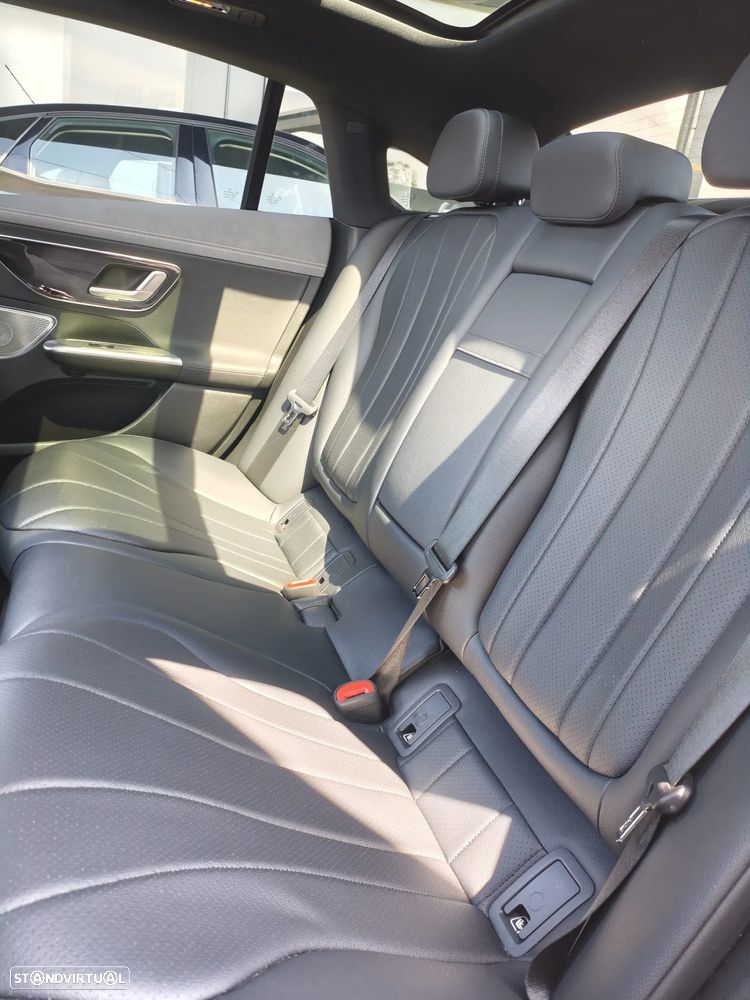 Mercedes-Benz EQE 300 Edition - 11