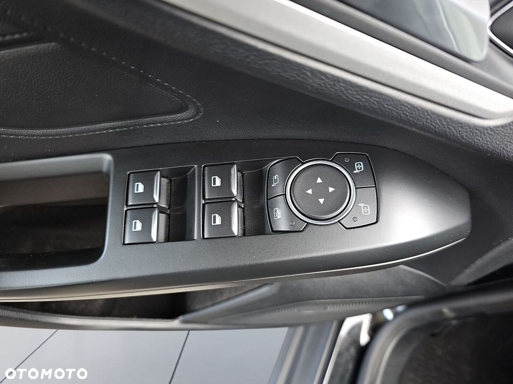 Ford Focus 1.5 EcoBlue SCR Connected - 13
