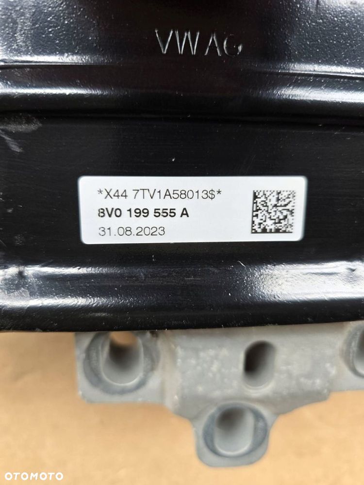 poduszka skrzyni biegów lewa audi a3 rs3 8y 8v0199555a 2024r - 3