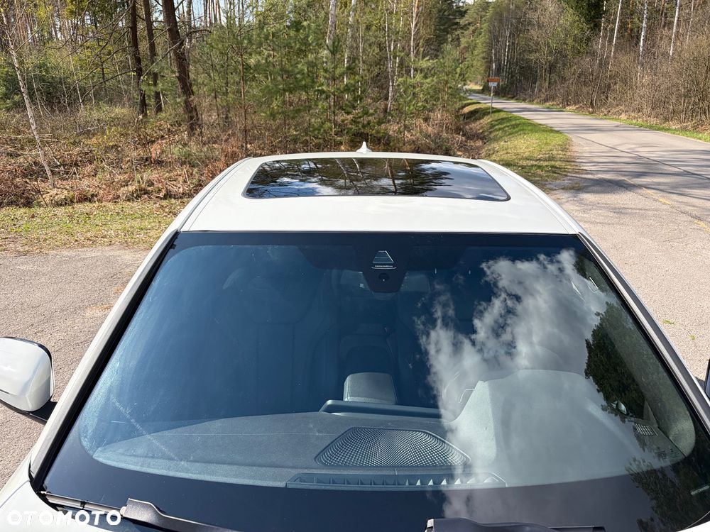 BMW Seria 3 330i M Sport - 10