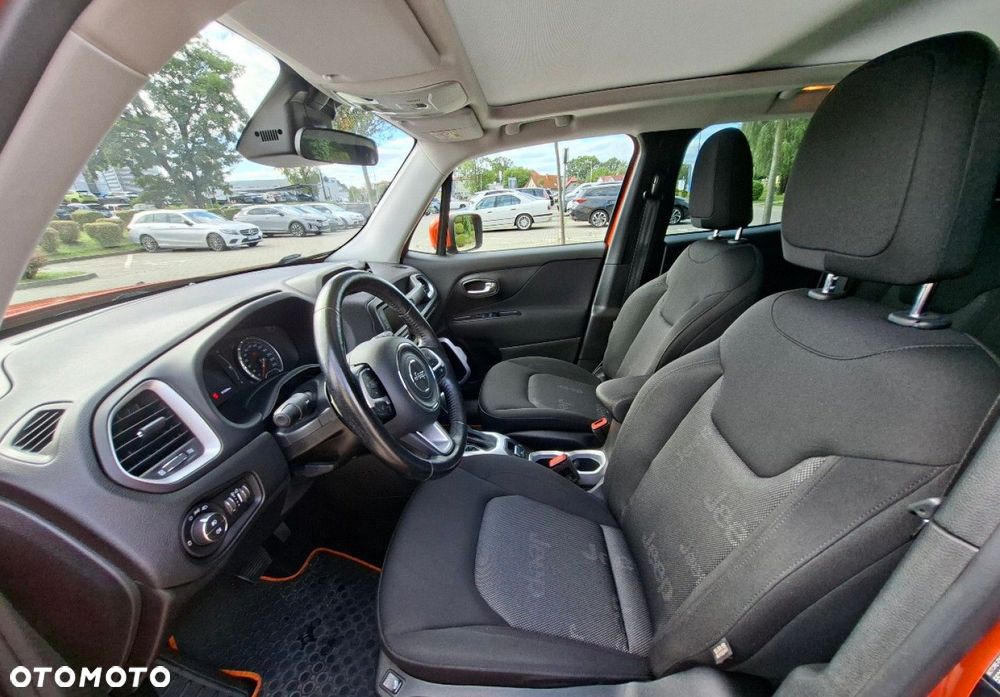 Jeep Renegade - 22