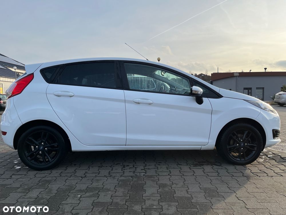 Ford Fiesta - 15