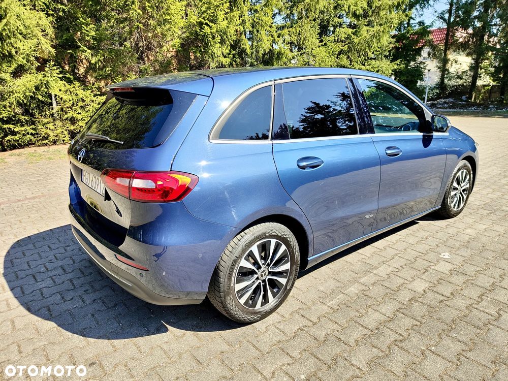 Mercedes-Benz Klasa B 180 d 7G-DCT Style - 4