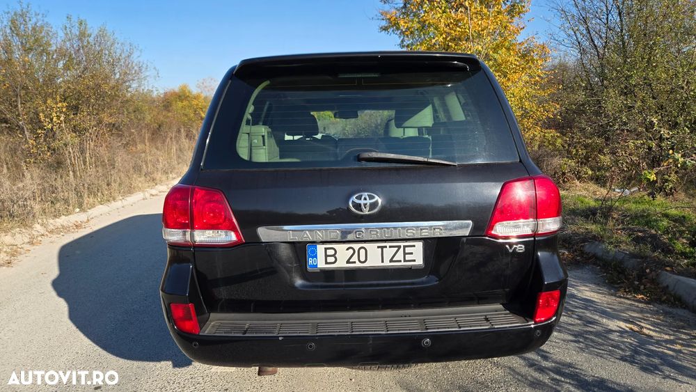 Toyota Land Cruiser V8 4.5 Aut Luxury - 4