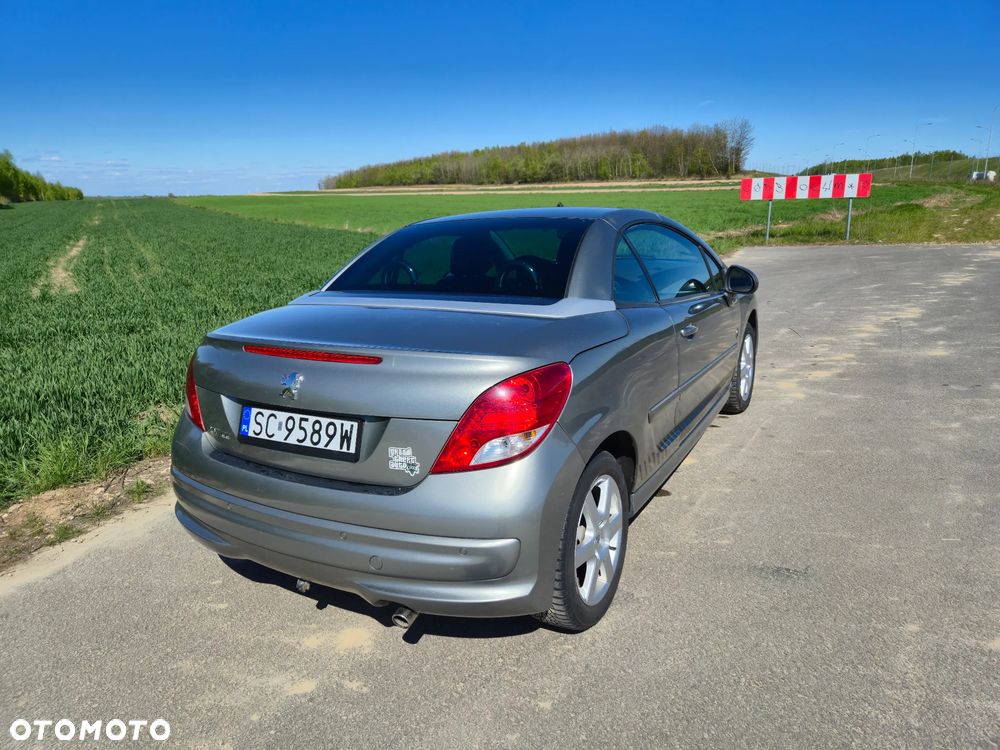 Peugeot 207 CC - 4