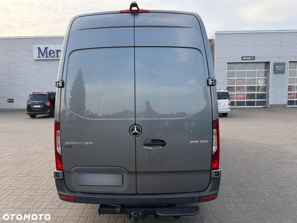 Mercedes-Benz Sprinter 319 CDI Furgon Wysoki dach Długi - 10