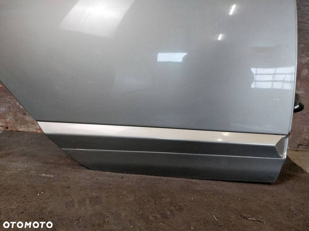 DRZWI KOMPLETNE PRAWY TYŁ HONDA CIVIC VIII SEDAN NH-701M - 7