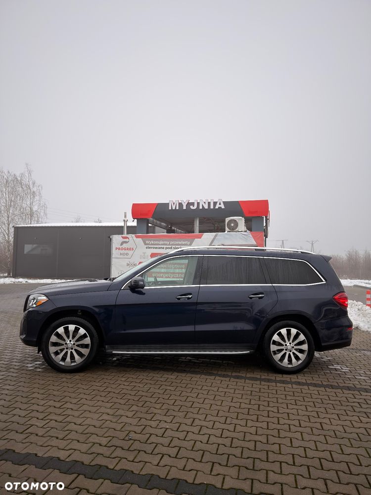 Mercedes-Benz GLS - 2