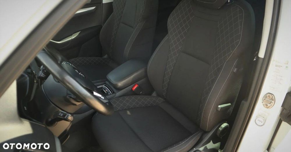 Skoda Karoq 2.0 TDI SCR 4x4 Ambition DSG - 18