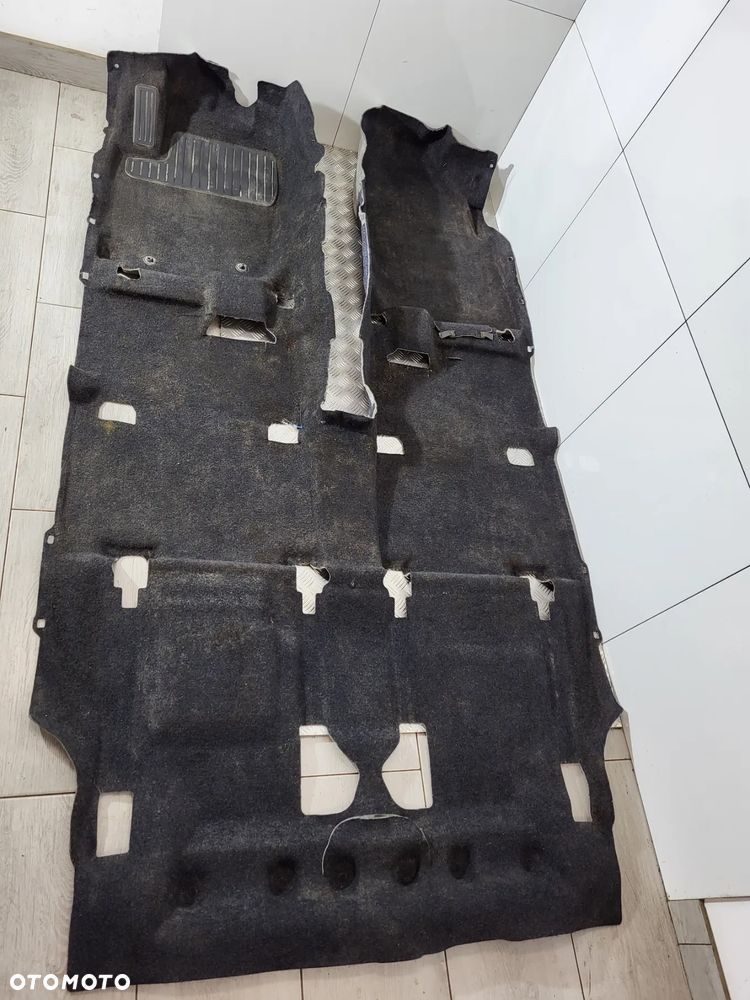 Toyota Rav4 IV Wykładzina Dywan - 1