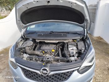 Opel Zafira 1.4 T Dynamic GPL - 4