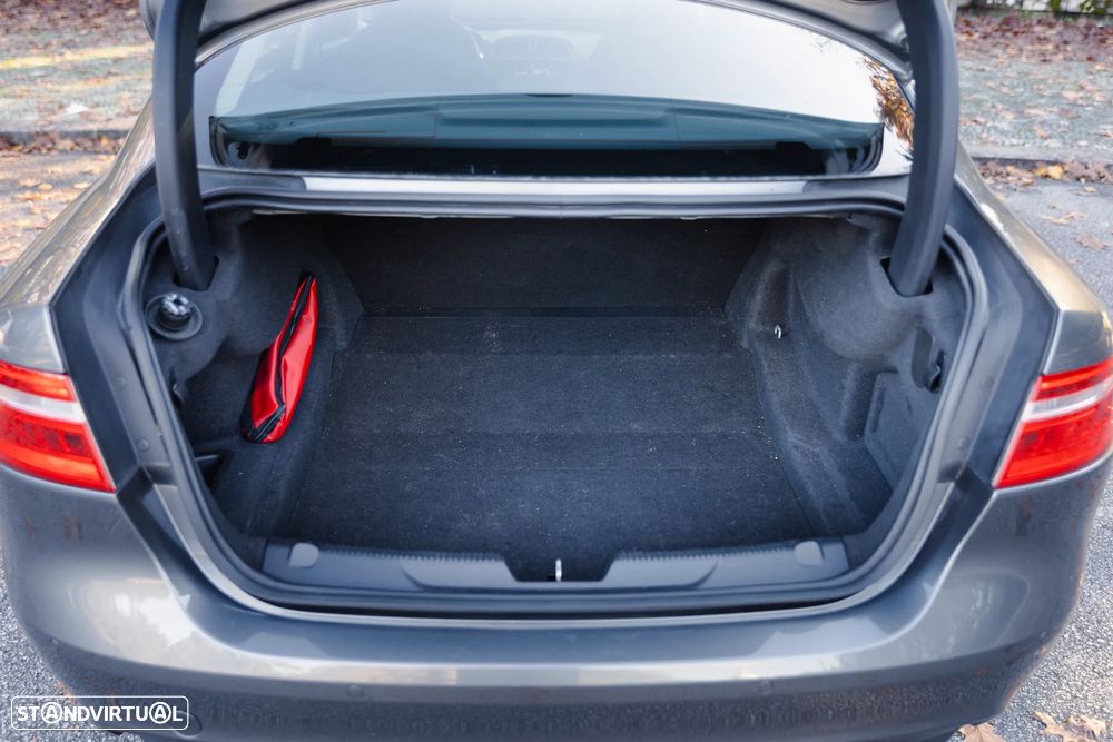 Jaguar XE E-Performance Aut. Prestige - 21