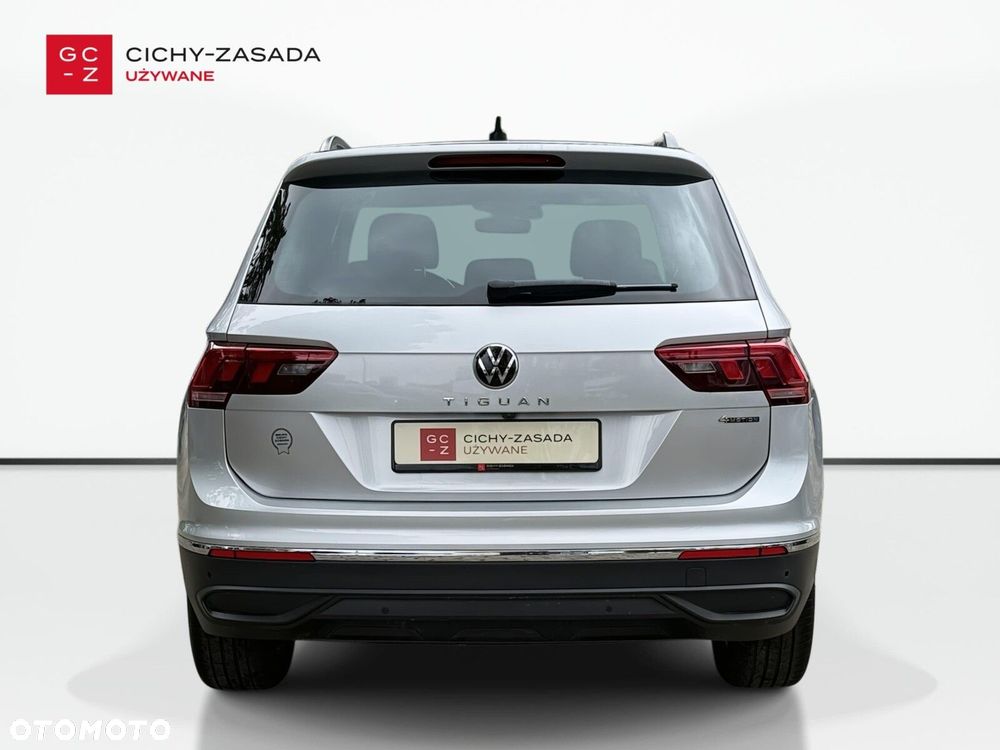 Volkswagen Tiguan - 6