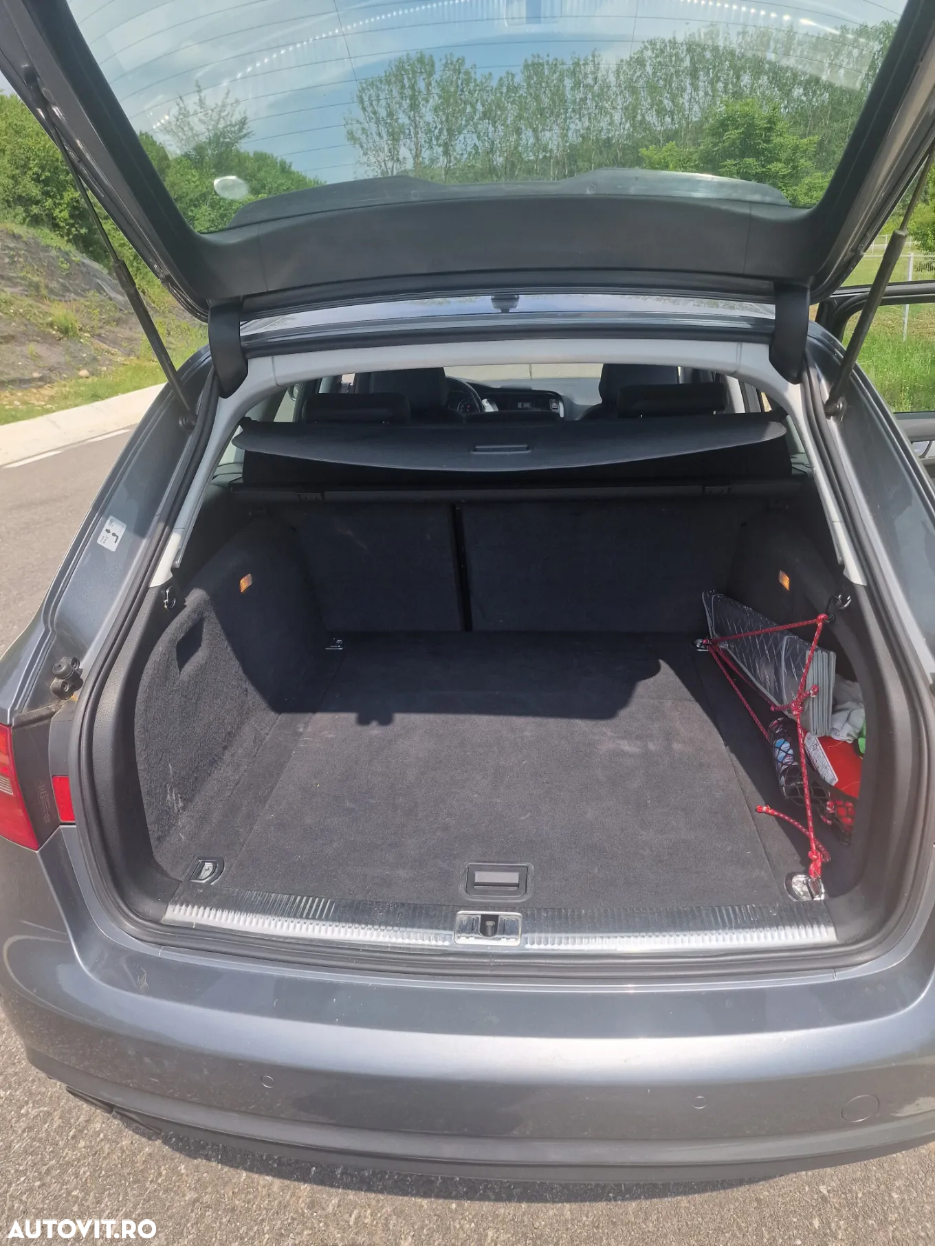 Audi A4 Avant 2.0 TDI Multitronic - 9
