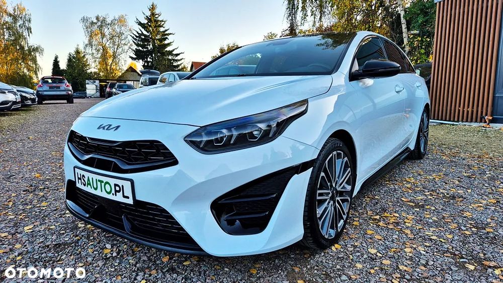 Kia Proceed