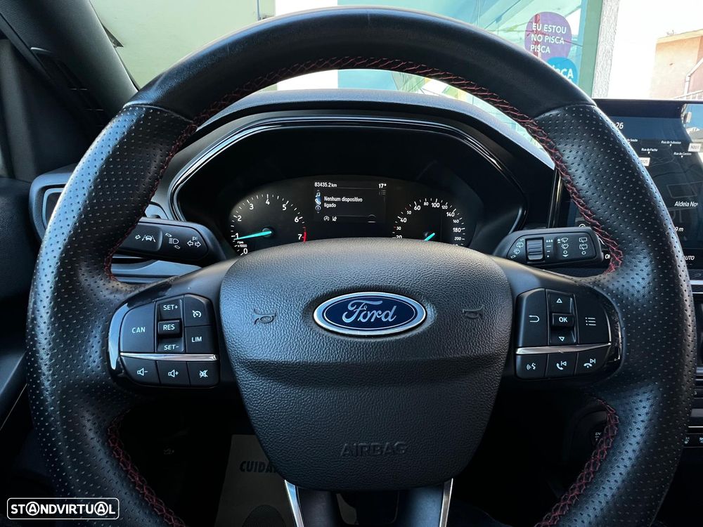 Ford Focus 1.0 EcoBoost MHEV ST-Line X - 42