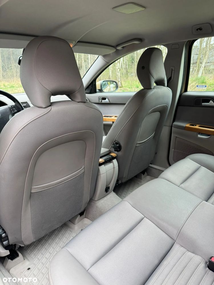 Volvo V50 2.0D - 10