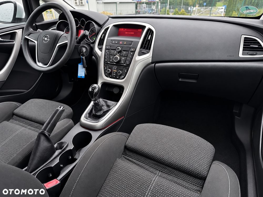 Opel Astra - 12