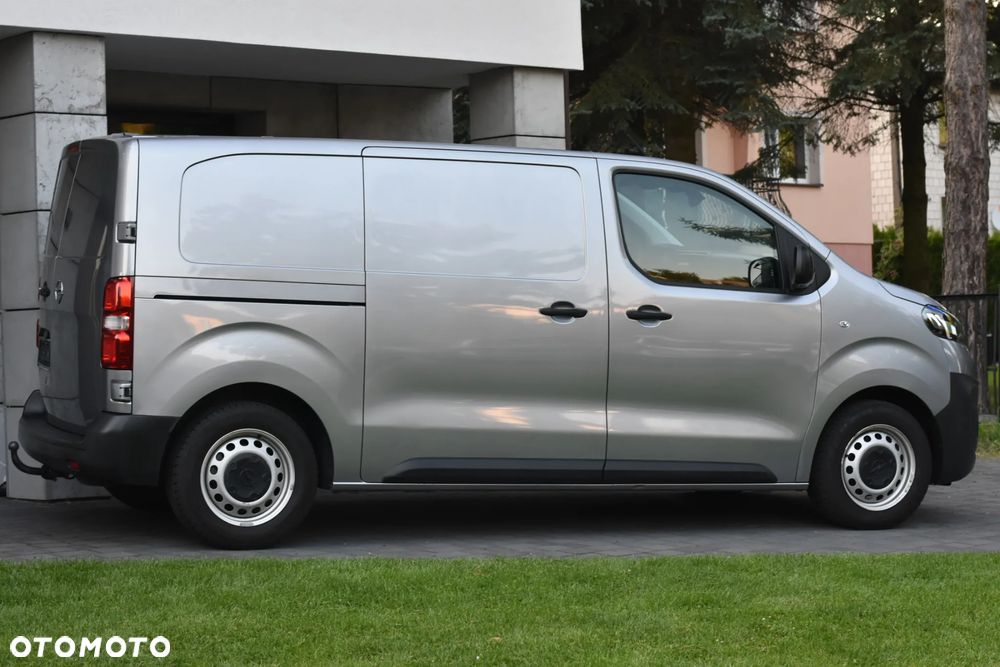 Opel VIVARO - 21