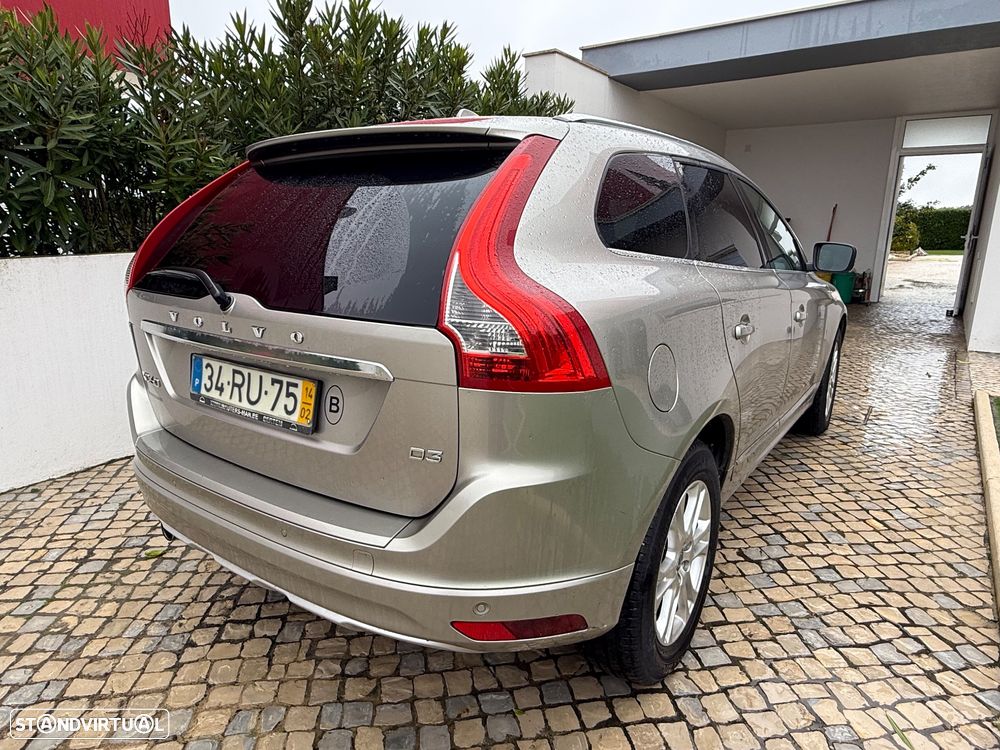 Volvo XC 60 D3 Geartronic Momentum - 2