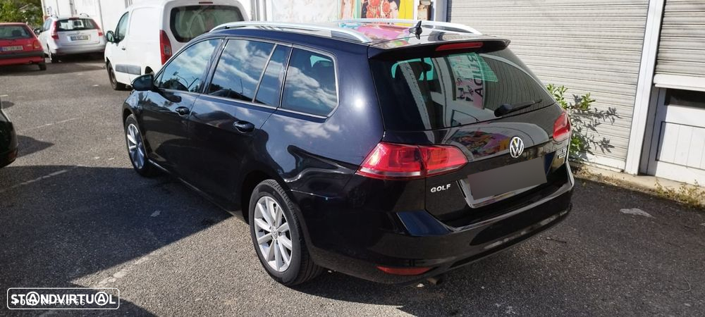 VW Golf 1.6 TDI 4Motion BlueMotion Lounge - 4
