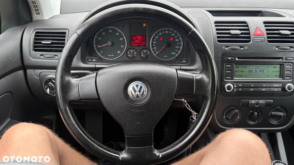 Volkswagen Golf 1.6 FSI Tour Edition - 12
