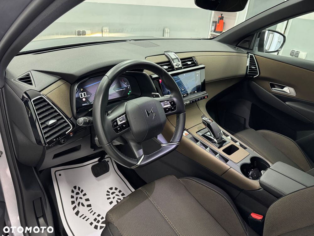 DS Automobiles DS 7 Crossback 1.5 BlueHDi Bastille - 11