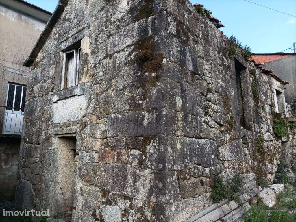 Moradia em Cepelos, Vale de Cambra - Grande imagem: 4/13
