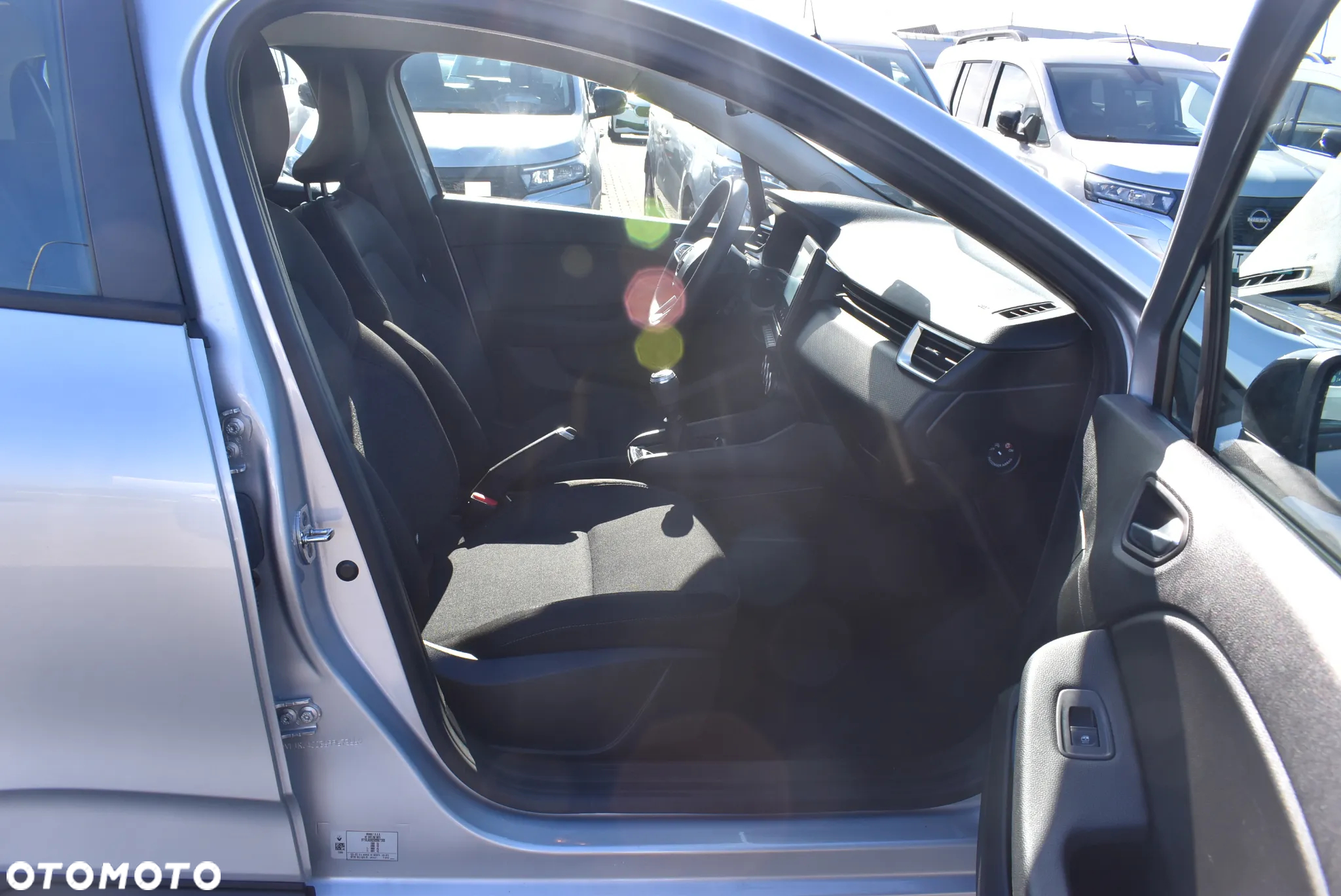 Renault Clio 1.0 TCe Equilibre - 17