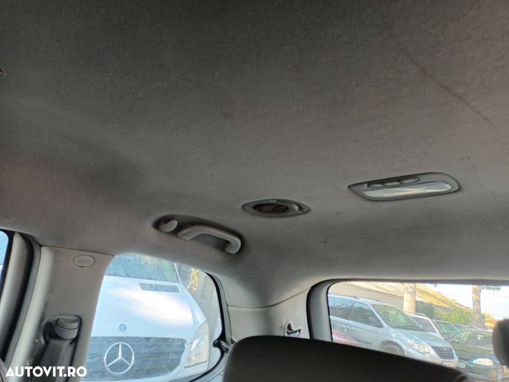 Dezmembrari  Kia CARNIVAL (VQ)  2006  > 2014 - 21