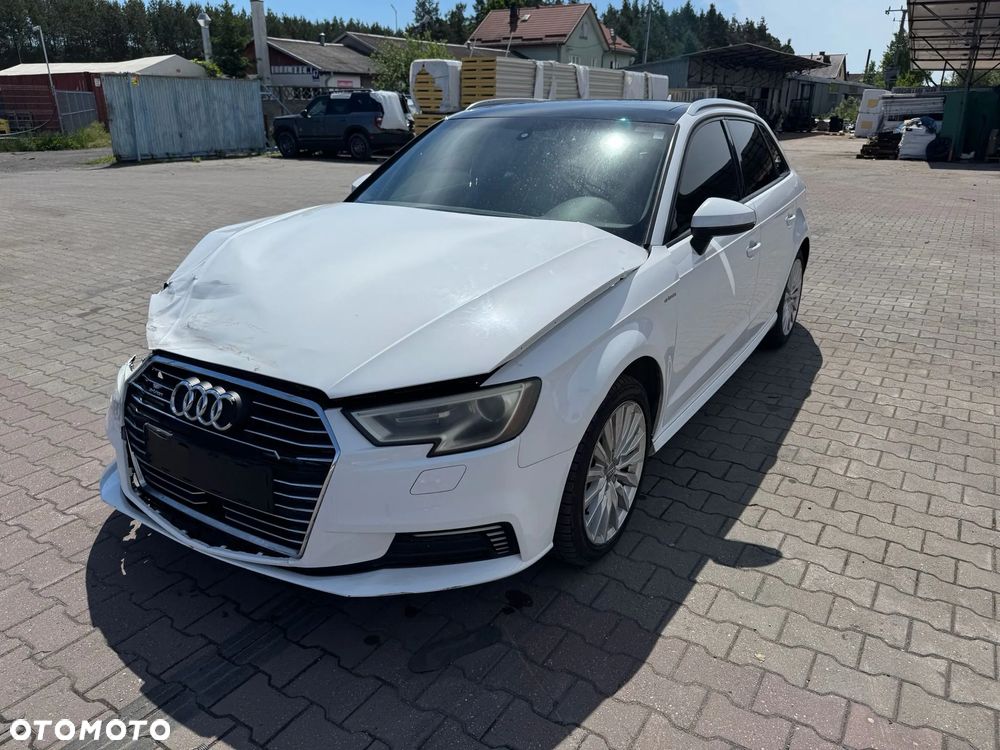 Audi A3 Sportback - 3