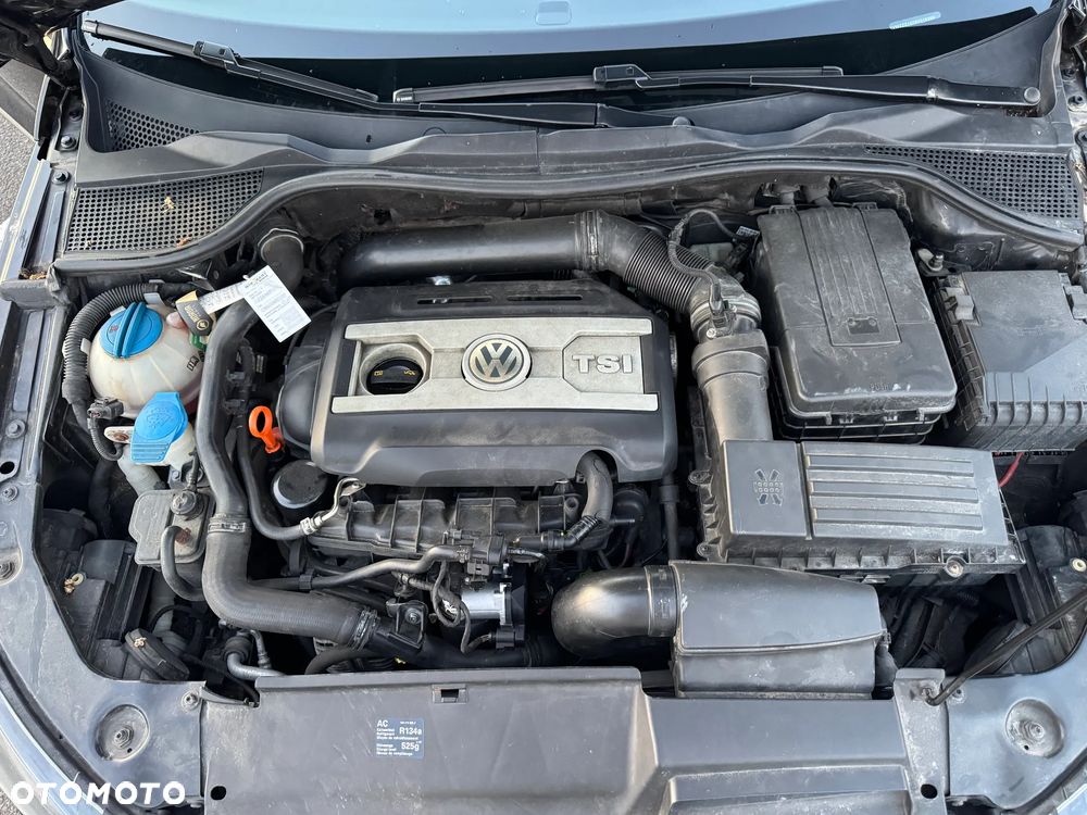 Volkswagen Scirocco - 28