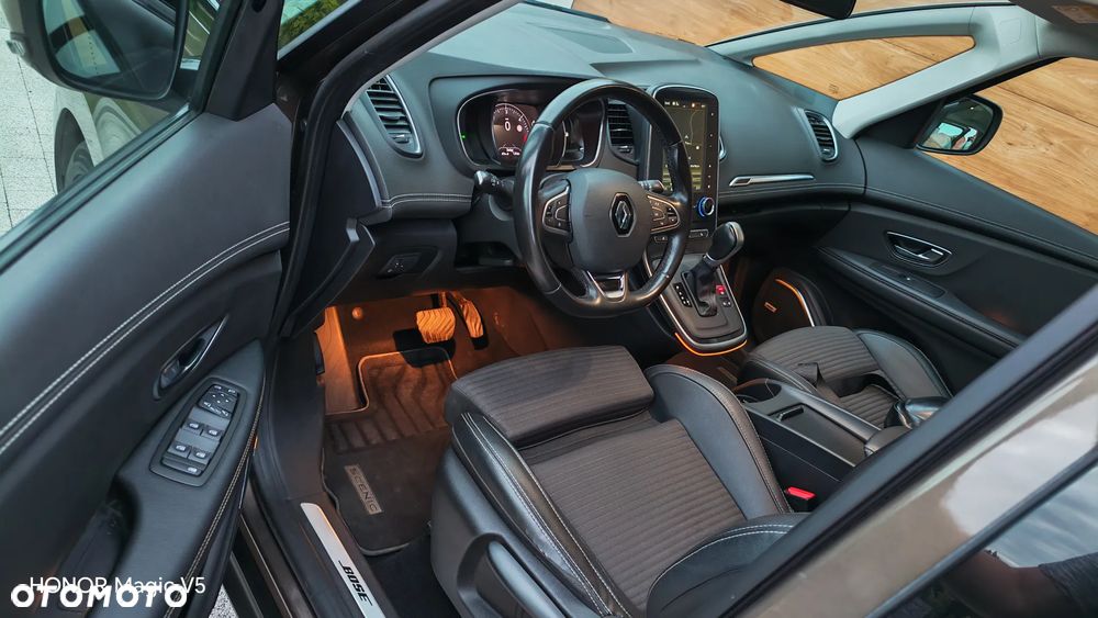 Renault Grand Scenic - 7
