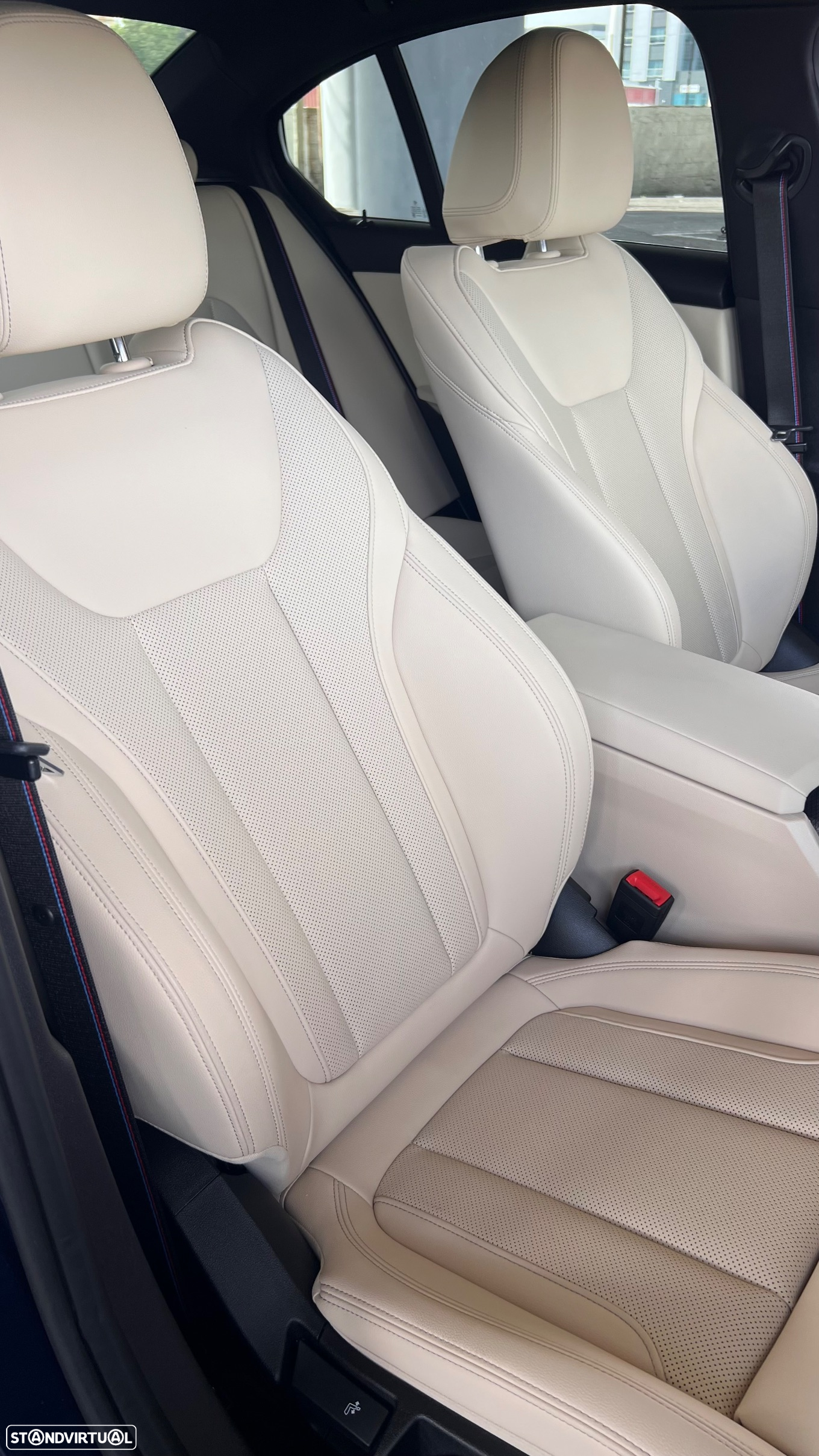 BMW 330 e Pack Desportivo M Auto - 21
